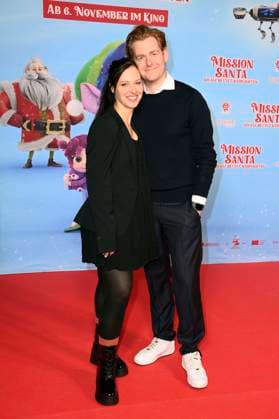 Nadja Jo Klapper und Johannes Heinrichs bei der Premiere des Kinofilms Mission Santa - Ein Elf rettet Weihnachten im Kino in der KulturBrauerei. Berlin, 25.10.2025