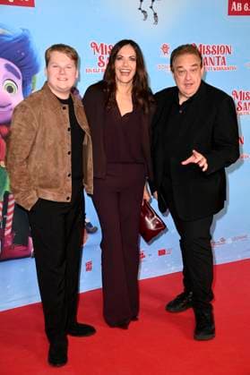 Julius Weckauf, Bettina Zimmermann und Oliver Kalkofe bei der Premiere des Kinofilms Mission Santa - Ein Elf rettet Weihnachten im Kino in der KulturBrauerei. Berlin, 25.10.2025