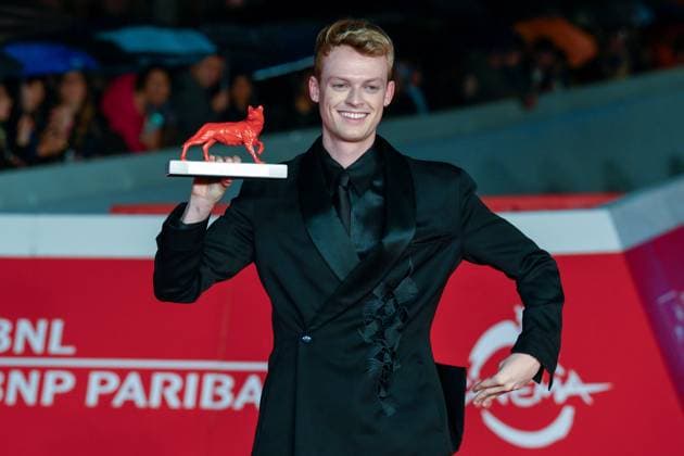 News - Festa del Cinema di Roma 2025 Anson Boon with Vittorio Gassman Award for best actor attends the Closing Ceremony red carpet during the 20th Rome Film Fest at Auditorium Parco della Musica on October 25, 2025 in Rome, Italy. Rome Auditorium Parco della Musica Italy Copyright: xFabrizioxCorradettix xLiveMediax LPN_2101431