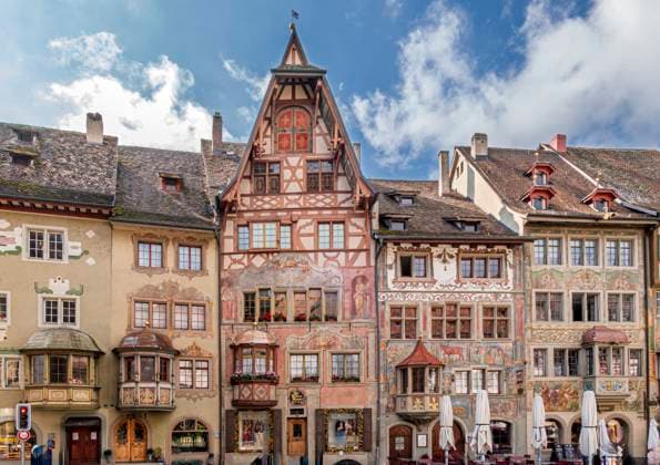 Historische Gebäude in der Altstadt von Stein am Rhein, Kanton Schaffhausen, Schweiz, Europa Historische Gebäude in der Altstadt von Stein am Rhein, Kanton Schaffhausen, Schweiz *** Historic buildings in the old town of Stein am Rhein, Canton of Schaffhausen, Switzerland, Europe Historic buildings in the old town of Stein am Rhein, Canton of Schaffhausen, Switzerland