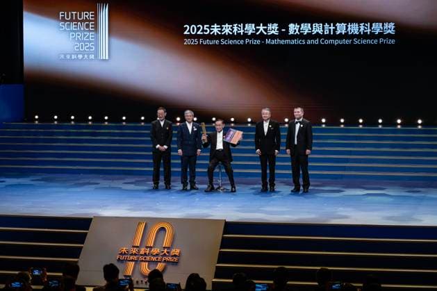 HONG KONG, CHINA - OCTOBER 26: The Mathematics and Computer Science Prize laureate Chih-Yuan Lu (C) poses with his trophy during the award ceremony of 2025 Future Science Prize on October 26, 2025 in Hong Kong, China. Seven scientists were awarded here Sunday the 2025 Future Science Prize for their achievements in the fields of life sciences, physical sciences, mathematics and computer science.  Copyright: xChinaxNewsxServicex 111599853705