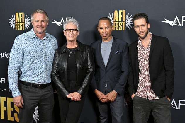 Daniel Junge, Jamie Lee Curtis, Wellington Love und Jed Alan bei der Premiere des Dokumentarfilms I Was Born This Way auf dem 39. AFI Fest 2025 im TCL Chinese 6 Theatre. Los Angeles, 26.10.2025