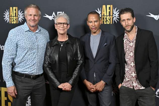 Daniel Junge, Jamie Lee Curtis, Wellington Love und Jed Alan bei der Premiere des Dokumentarfilms I Was Born This Way auf dem 39. AFI Fest 2025 im TCL Chinese 6 Theatre. Los Angeles, 26.10.2025