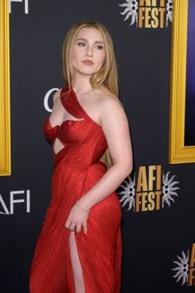 Song Sung Blue Premiere - Los Angeles, USA LOS ANGELES, USA. October 26, 2025: Ella Anderson at the AFI FEST premiere for Song Sung Blue at the TCL Chinese Theatre. Los Angeles CA USA  Copyright: xPaulxSmith Featureflashx