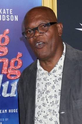 USA - 2025 AFI FEST - Song Sung Blue Premiere - Los Angeles LOS ANGELES - OCT 26: Samuel L Jackson at the 2025 AFI FEST - Song Sung Blue Premiere at the TCL Chinese Theater IMAX on October 26, 2025 in Los Angeles, CA Los Angeles CA USA  Copyright: xKathyxHutchinsx xHutchinsxPhotox