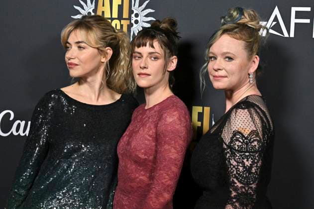 Imogen Poots, Kristen Stewart und Thora Birch bei der Premiere des Kinofilms The Chronology of Water auf dem 39. AFI Fest 2025 im TCL Chinese 6 Theatre. Los Angeles, 26.10.2025