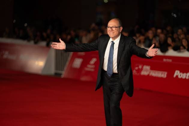 Vita Da Carlo Stagione Finale - Red Carpet - The 20th Rome Film Festival Carlo Verdone attends the Vita Da Carlo Stagione Finale red carpet during the 20th Rome Film Festival at Auditorium Parco Della Musica in Rome, Italy, on October 26, 2025. Rome Italy  Copyright: xLucaxCarlinox originalFilename: carlino-notitle251026_npLdI.jpg
