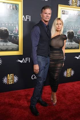 October 27, 2025, Los Angeles, Ca, USA: LOS ANGELES - OCT 24: Lorenzo Lamas, Shauna Sand at the 2025 AFI FEST - Nuremberg Premiere at the TCL Chinese Theater IMAX on October 24, 2025 in Los Angeles, CA Los Angeles USA - ZUMAb170 20251027_aap_b170_023 Copyright: xKayxBlakex