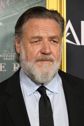 October 27, 2025, Los Angeles, Ca, USA: LOS ANGELES - OCT 24: Russell Crowe at the 2025 AFI FEST - Nuremberg Premiere at the TCL Chinese Theater IMAX on October 24, 2025 in Los Angeles, CA Los Angeles USA - ZUMAnc22 20251027_zaa_nc22_001 Copyright: xKathyxHutchinsx