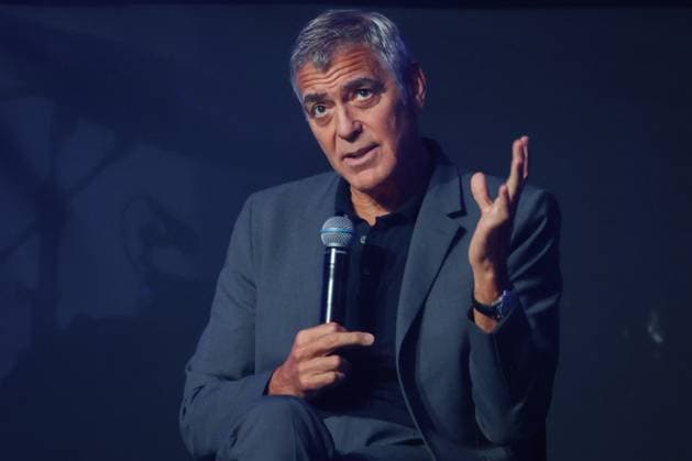 Freedom Games In Lodz, Poland American actor, director and producer George Clooney, attends the meeting A Captivating Story during the Freedom Games in Lodz, Poland on October 25, 2025. The Freedom Games are the leading festival of ideas in Central and Eastern Europe. It brings together representatives of the world of politics, culture, business and public life from home and abroad in panel discussions, author meetings, speeches, workshops, concerts and artistic performances. Lodz Poland  Copyright: xBeataxZawrzelx originalFilename: zawrzel-freedomg251025_np1jL.jpg