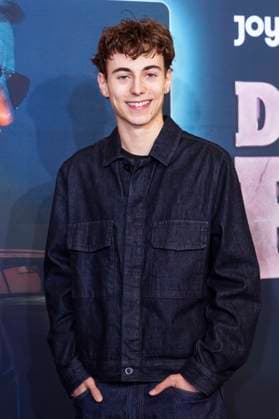 Lauri Kröck bei der Premiere der Prime Video SAT.1-Serie Der letze Bulle im Gloria Palast. München, 27.10.2025