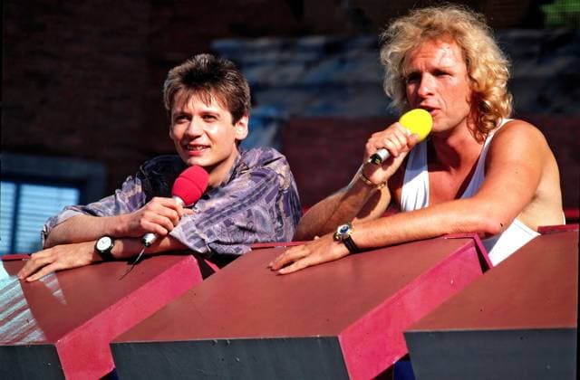 ARCHIV: Günther Jauch Moderator Günther Jauch moderiert mit Thomas Gottschalk die ZDF-Livesendung von der Internationalen Funkausstellung Zwei im Zweiten in Berlin , 08 1989 ARCHIVAUFNAHME, Datum geschätzt 20251028JWM0051 *** ARCHIVE Günther Jauch Presenter Günther Jauch hosts the ZDF live program from the International Radio Exhibition Zwei im Zweiten in Berlin with Thomas Gottschalk, 08 1989 ARCHIVE RECORD, date estimated 20251028JWM0051