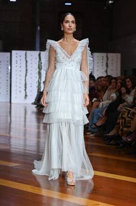 October 28, 2025, Madrid, Spain: A model showcases creations by Laura Lomas during the Atelier Couture bridal catwalk within Madrid Fashion Week, at Fabrica de Tapices in Madrid. Madrid Spain - ZUMAs197 20251028_aaa_s197_171 Copyright: xAtilanoxGarciax