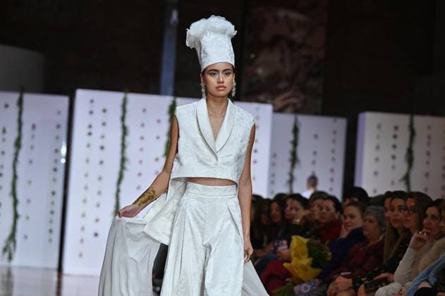 October 28, 2025, Madrid, Spain: A model showcases creations by Senorito Ortega during the Atelier Couture bridal catwalk within Madrid Fashion Week, at Fabrica de Tapices in Madrid. Madrid Spain - ZUMAs197 20251028_aaa_s197_210 Copyright: xAtilanoxGarciax