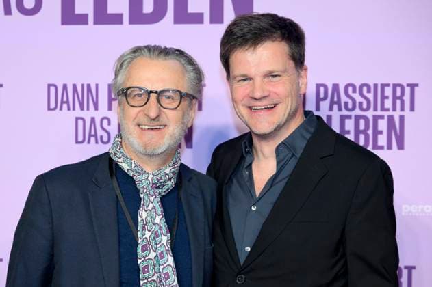 Robert Marciniak und Benjamin Herrmann bei der Premiere des Kinofilms Dann passiert das Leben im Rio Filmpalast. München, 28.10.2025
