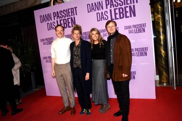 Lukas Rueppel, Schauspieler Neele Leana Vollmar. Regisseurin Drehbuchautorin Anke Engelke Schauspielerin Hauptdarstellerin Michael Kranz Schauspieler Regisseur Muenchen 28.10.2025 Rio Filmpalast Premiere Dann passiert das Leben Foto Muenchen