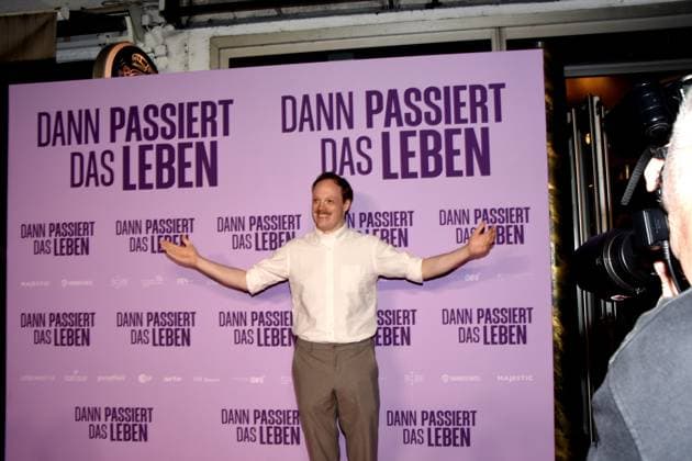 Lukas Rueppel Schauspieler Muenchen 28.10.2025 Rio Filmpalast Premiere Dann passiert das Leben Foto Muenchen