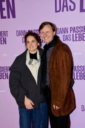 Antonia Valladares Schauspielerin Michael Kranz Schauspieler Regisseur Muenchen 28.10.2025 Rio Filmpalast Premiere Dann passiert das Leben Foto Muenchen