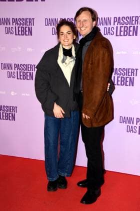 Antonia Valladares Schauspielerin Michael Kranz Schauspieler Regisseur Muenchen 28.10.2025 Rio Filmpalast Premiere Dann passiert das Leben Foto Muenchen
