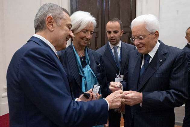 October 29, 2025, Firenze: Il Presidente della Repubblica Sergio Mattarella con Christine Lagarde, Presidente della Banca Centrale Europea e con Fabio Panetta, Governatore della Banca d™Italia,in occasione della riunione con il Consiglio Direttivo della BCE, Firezne, 29 ottobre 2025 ANSA Francesco Ammendola - Ufficio per la Stampa e la Comunicazione della Presidenza della Repubblica +++ UFFICIO STAMPA QUIRINALE +++ FOTO NON IN VENDITA - DA USARE SOLO PER FINI GIORNALISTICI +++ NPK +++.---.An handout picture provided by Quirinale press office shows the President of the Republic Sergio Mattarella (r) with Christine Lagarde, President of the European Central Bank, and Fabio Panetta, Governor of the Bank of Italy, during the meeting with  - ZUMAa110 20251029_zaf_a110_010 Copyright: xQuirinalexPressxOfficexHandoutx