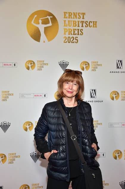 68. Preisverleihung Ernst-Lubitsch-Preis Ursula Monn Ankuft, roter Teppich zur 68. Preisverleihung Ernst-Lubitsch-Preis im kino Babylon Berlin am 29.10.2025