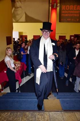 68. Preisverleihung Ernst-Lubitsch-Preis Henry de Winter Ankunft, roter Teppich zur 68. Preisverleihung Ernst-Lubitsch-Preis im kino Babylon Berlin am 29.10.2025