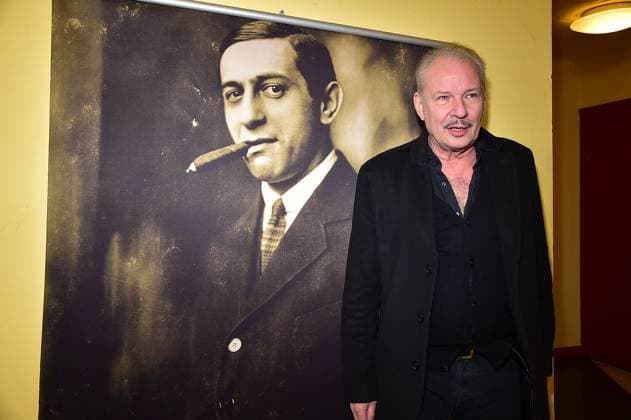 68. Preisverleihung Ernst-Lubitsch-Preis Leander Haussmann Ankunft, roter Teppich zur 68. Preisverleihung Ernst-Lubitsch-Preis im kino Babylon Berlin am 29.10.2025 *** 68 Award Ceremony Ernst Lubitsch Prize Leander Haussmann Arrival, red carpet at the 68 Award Ceremony Ernst Lubitsch Prize at kino Babylon Berlin on 29 10 2025 Photopress Mueller