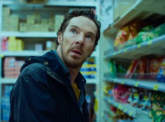 Benedict Cumberbatch UK. Benedict Cumberbatch in a scene from (C)Vue Lumiere new movie: The Thing with Feathers (2025). Plot: After a tragic loss, a grieving father tries to raise his young sons whilst dealing with an unlikely, unpredictable and uninvited houseguest. LMK110-J11378-291025 Supplied by LMKMEDIA. Editorial Only. Landmark Media is not the copyright owner of these Film or TV stills but provides a service only for recognised Media outlets. 