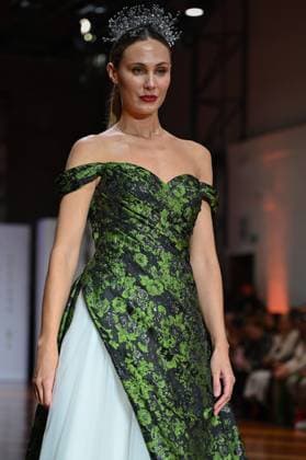 Atelier Couture bridal - Jordi Dalmau fashion show in Madrid - 29 Oct 2025 A model showcases creations by Jordi Dalmau during the Atelier Couture bridal catwalk within Madrid Fashion Week, at Fabrica de Tapices. Madrid Spain Copyright: xAtilanoxGarciax xSOPAxImagesx FOTO53780