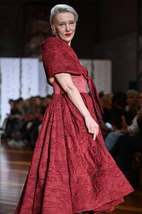Atelier Couture bridal catwalk in Madrid, Spain - 29 Oct 2025 A model showcases creations by María Diezma during the Atelier Couture bridal catwalk within Madrid Fashion Week at Fabrica de Tapices. Madrid Spain Copyright: xAtilanoxGarciax xSOPAxImagesx FOTO53911