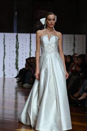 October 29, 2025, Madrid, Spain: A model showcases creations by Maria Diezma during the Atelier Couture bridal catwalk within Madrid Fashion Week at Fabrica de Tapices. Madrid Spain - ZUMAs197 20251029_aaa_s197_330 Copyright: xAtilanoxGarciax