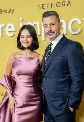 October 29, 2025, Hollywood, California, USA: Selena Gomez and Jimmy Kimmel arrive on the red carpet of the Rare Impact Fund Benefit 2025 event at Nya Studios in Hollywood, CA on October 29, 2025. Hollywood USA - ZUMAt169 20251029_zep_t169_018 Copyright: xConnorxTerryx