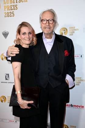 Reiner Schöne mit Ehefrau Anja Drendel bei der 67. Verleihung vom Ernst-Lubitsch-Preis 2025 im Kino Babylon. Berlin, 29.10.2025