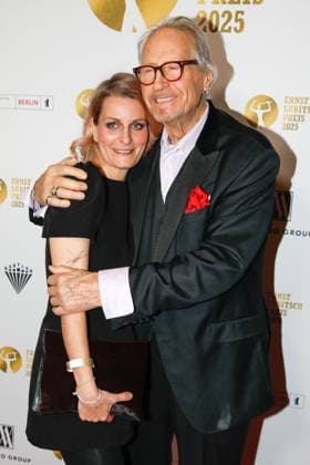 67. Verleihung vom Ernst-Lubitsch-Preis 2025 Berlin, 29.10.2025 Reiner Schöne mit Ehefrau Anja Drendel bei der 67. Verleihung vom Ernst-Lubitsch-Preis 2025 im Kino Babylon in Berlin Berlin Copyright: xMatthiasxGränzdörferx