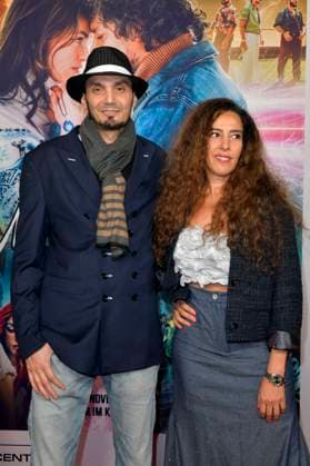 Badr Bouachir und Meryem Moutaoukkil bei der Premiere des Kinofilms Make Me Feel im Zoo Palast. Berlin, 29.10.2025