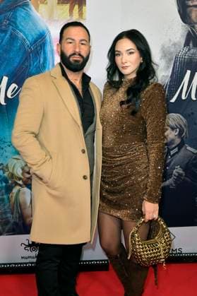 Tito Uysal mit Ehefrau Halla bei der Premiere des Kinofilms Make Me Feel im Zoo Palast. Berlin, 29.10.2025