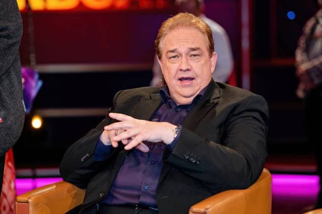 MDR - Riverboat. Schauspieler, Kabarettist und Satiriker Oliver Kalkofe anläßlich der Aufzeichnung der MDR - Talkshow Riverboat am 30.10.2025 in der Mediacity Leipzig. 20251030ADO0033
