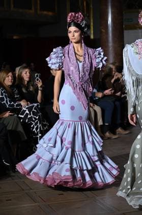 International Flamenco Fashion Week Madrid, (SIMOF) - 30 Oct 2025 A model walks in a Pilar Vera design at the International Flamenco Fashion Week Madrid, (SIMOF) show, at the Wellington Hotel. Madrid Spain Copyright: xAtilanoxGarciax xSOPAxImagesx FOTO54031