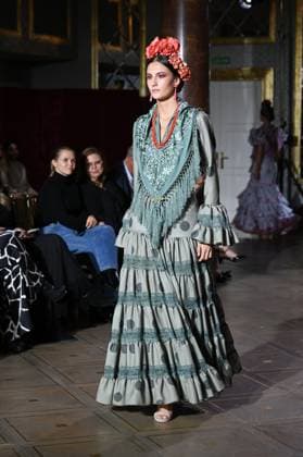International Flamenco Fashion Week Madrid, (SIMOF) - 30 Oct 2025 A model walks in a Pilar Vera design at the International Flamenco Fashion Week Madrid, (SIMOF) show, at the Wellington Hotel. Madrid Spain Copyright: xAtilanoxGarciax xSOPAxImagesx FOTO54034