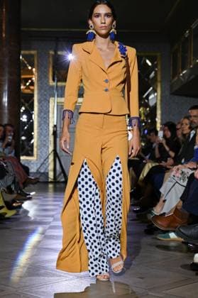 International Flamenco Fashion Week Madrid, (SIMOF) - 30 Oct 2025 A model walks in a Peca design at the International Flamenco Fashion Week Madrid, (SIMOF) show, at the Wellington Hotel. Madrid Spain Copyright: xAtilanoxGarciax xSOPAxImagesx FOTO54108
