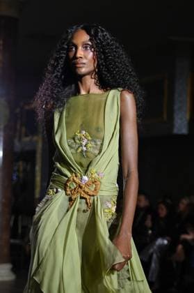 International Flamenco Fashion Week Madrid, (SIMOF) - 30 Oct 2025 A model walks in a Victorio and Lucchino design at the International Flamenco Fashion Week Madrid, (SIMOF) show, at the Wellington Hotel. Madrid Spain Copyright: xAtilanoxGarciax xSOPAxImagesx FOTO54146
