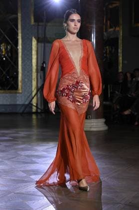 International Flamenco Fashion Week Madrid, (SIMOF) - 30 Oct 2025 A model walks in a Victorio and Lucchino design at the International Flamenco Fashion Week Madrid, (SIMOF) show, at the Wellington Hotel. Madrid Spain Copyright: xAtilanoxGarciax xSOPAxImagesx FOTO54163