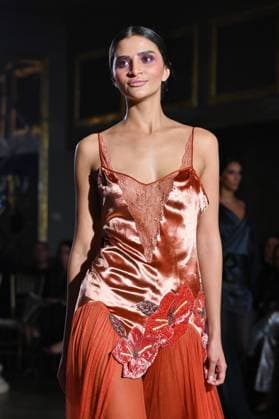 International Flamenco Fashion Week Madrid, (SIMOF) - 30 Oct 2025 A model walks in a Victorio and Lucchino design at the International Flamenco Fashion Week Madrid, (SIMOF) show, at the Wellington Hotel. Madrid Spain Copyright: xAtilanoxGarciax xSOPAxImagesx FOTO54166