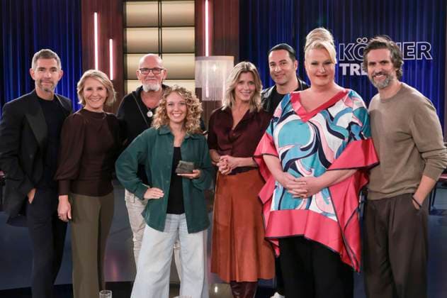 Micky Beisenherz, Susan Link, Björn Both, Lotta Lubkoll, Valerie Niehaus, Bülent Ceylan, Daphne de Luxe und Tom Beck bei der Aufzeichnung der WDR-Talkshow Kölner Treff im WDR Studio BS 3. Köln, 30.10.2025