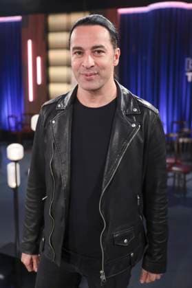 Bülent Ceylan bei der Aufzeichnung der WDR-Talkshow Kölner Treff im WDR Studio BS 3. Köln, 30.10.2025