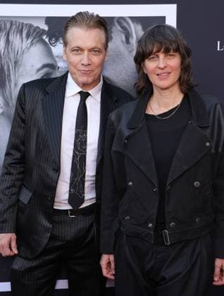 30 October 2025 - Los Angeles, California - Holt McCallany, ChloÅ½ ThÅ½venin. The French American Film Festival Screening of Netflix s Nouvelle Vague held at the DGA Theater Complex. Los Angeles USA - ZUMAa123 20251030_zaa_a123_007 Copyright: xADx