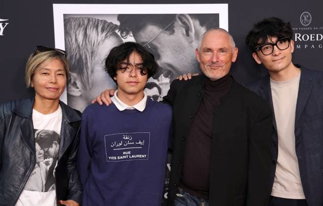 30 October 2025 - Los Angeles, California - Francois Truffart with Family The French American Film Festival Screening of Netflix s Nouvelle Vague held at the DGA Theater Complex. Los Angeles USA - ZUMAa123 20251030_zaa_a123_090 Copyright: xADx