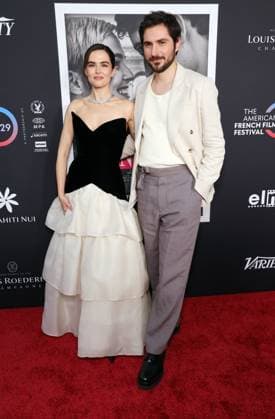 30 October 2025 - Los Angeles, California - Zoey Deutch, Guillaume Marbeck. The French American Film Festival Screening of Netflix s Nouvelle Vague held at the DGA Theater Complex. Los Angeles USA - ZUMAa123 20251030_zaa_a123_153 Copyright: xADx
