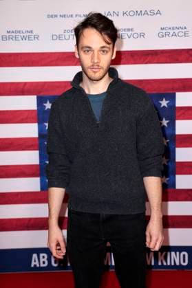 Fabian Hanis bei der Premiere des Kinofilms Make Me Feel in der Astor Film Lounge. Berlin, 30.10.2025