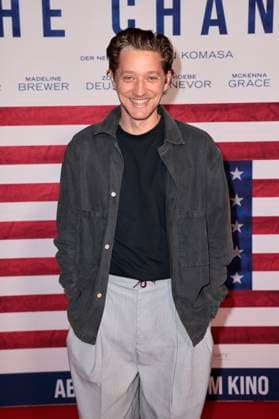 Maeckes bei der Premiere des Kinofilms Make Me Feel in der Astor Film Lounge. Berlin, 30.10.2025